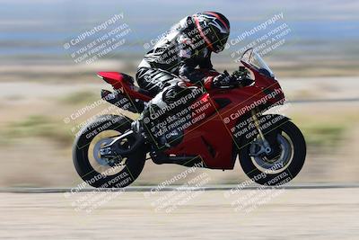 media/Oct-25-2025-Race Pace (Sat) [[47cce5476f]]/Verified/8-Speed Pans (1150am)/